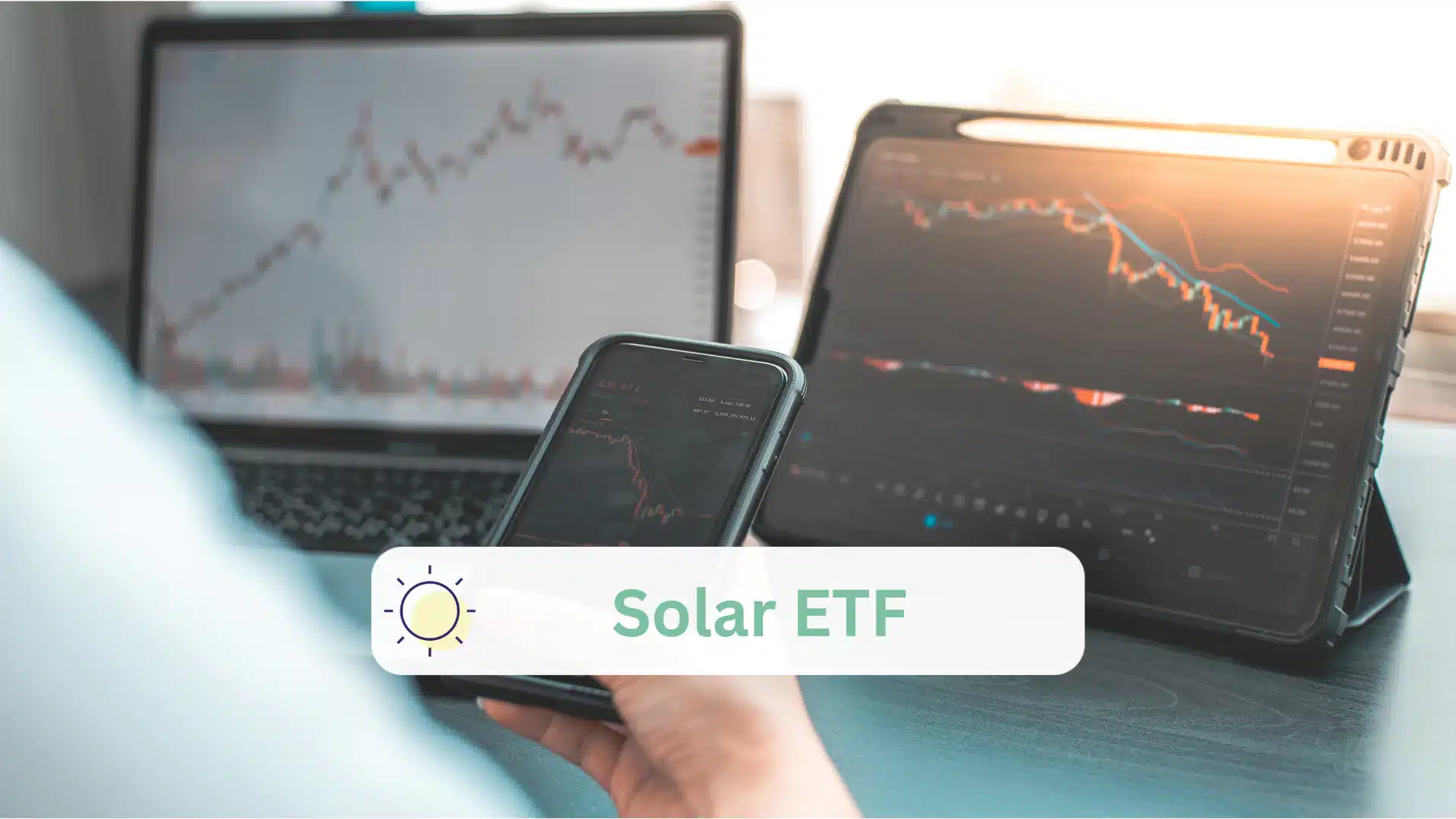 solar etf graph auf laptop